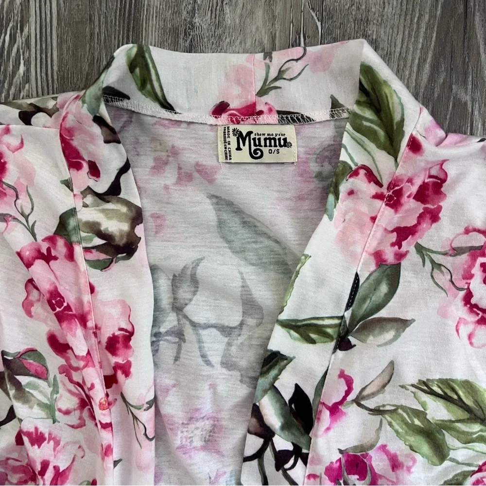 Show Me Your Mumu White Pink Roses Kimono